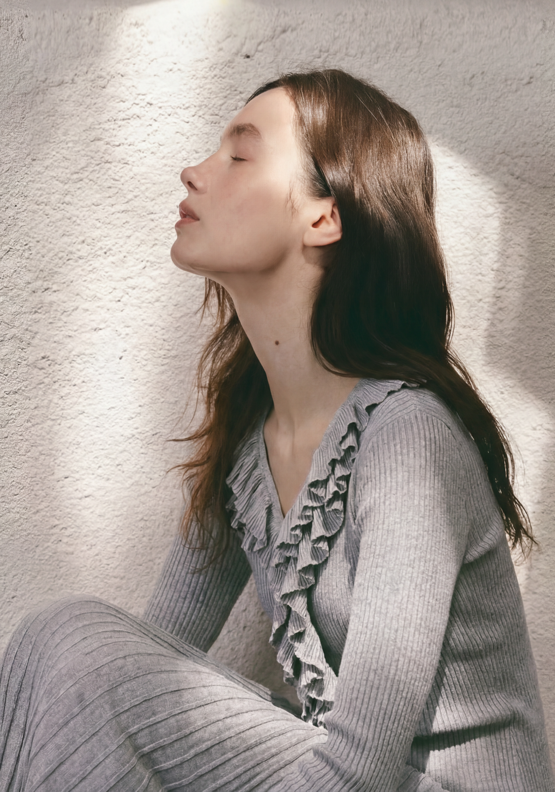 Linea Ruffle Cardigan