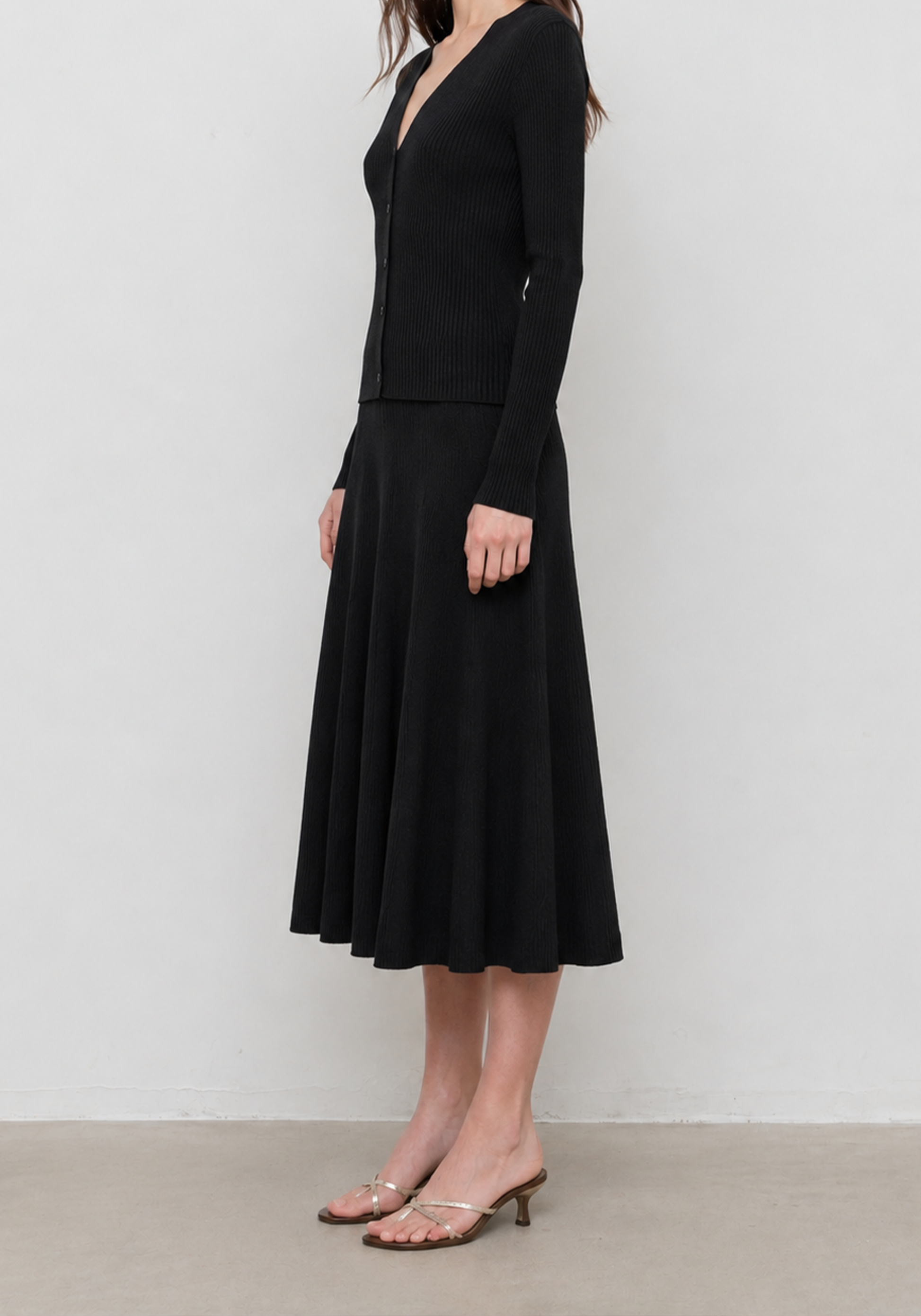 Linea V-Neck Cardigan Mysto Cashmere