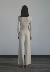 Back view of women’s fine rib cashmere top