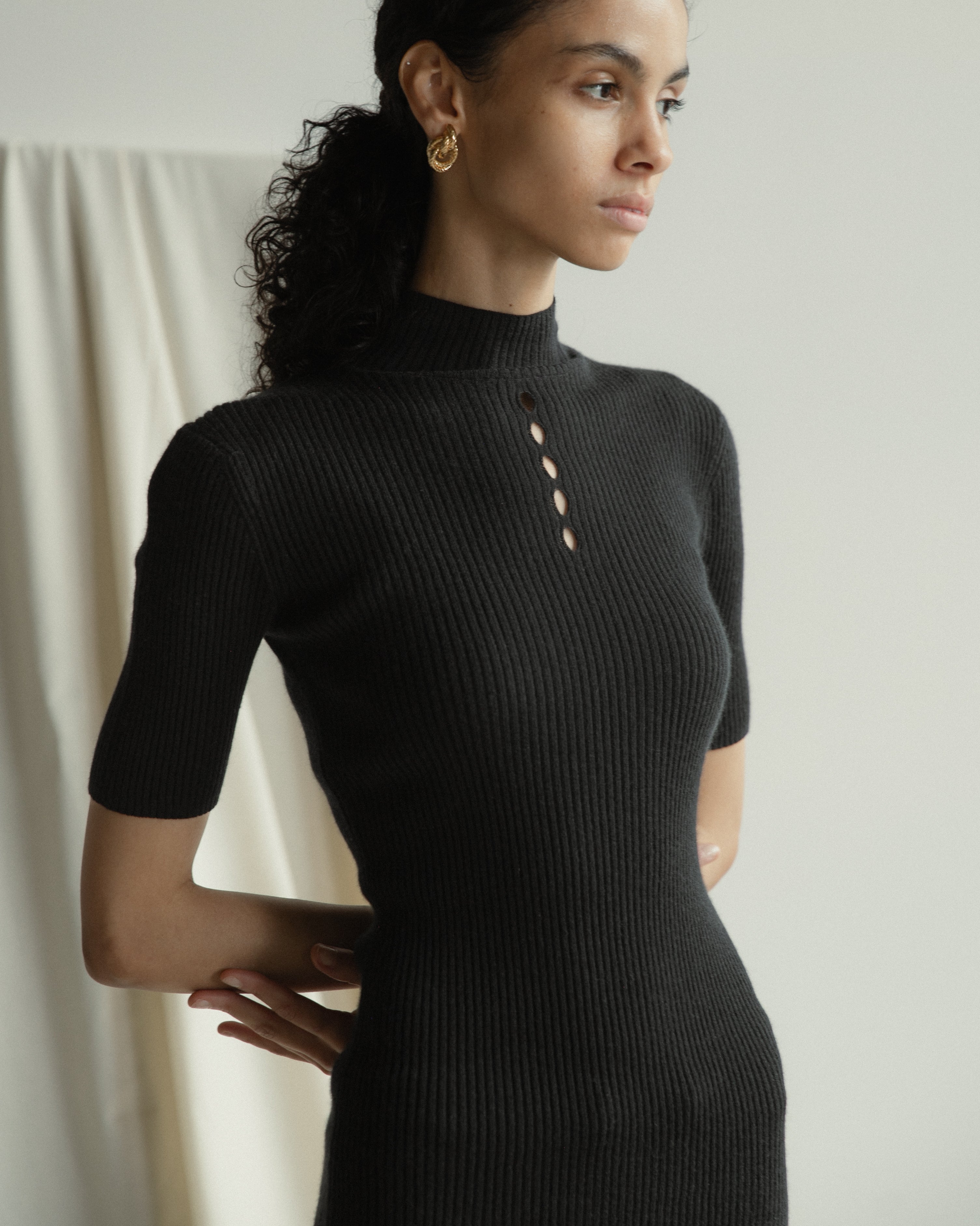 Linea Mock Neck Top Mysto Cashmere