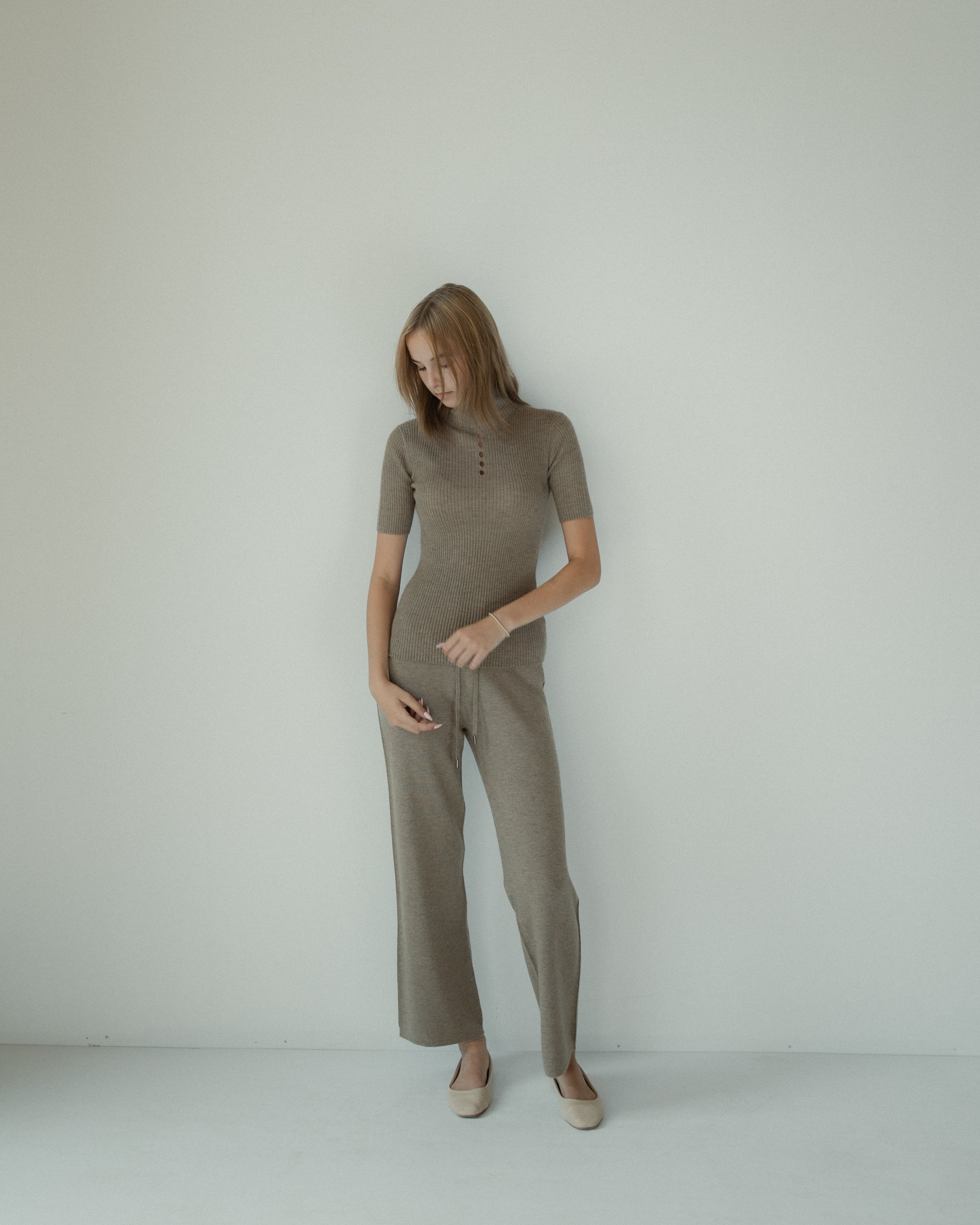 Linea Mock Neck Top Mysto Cashmere