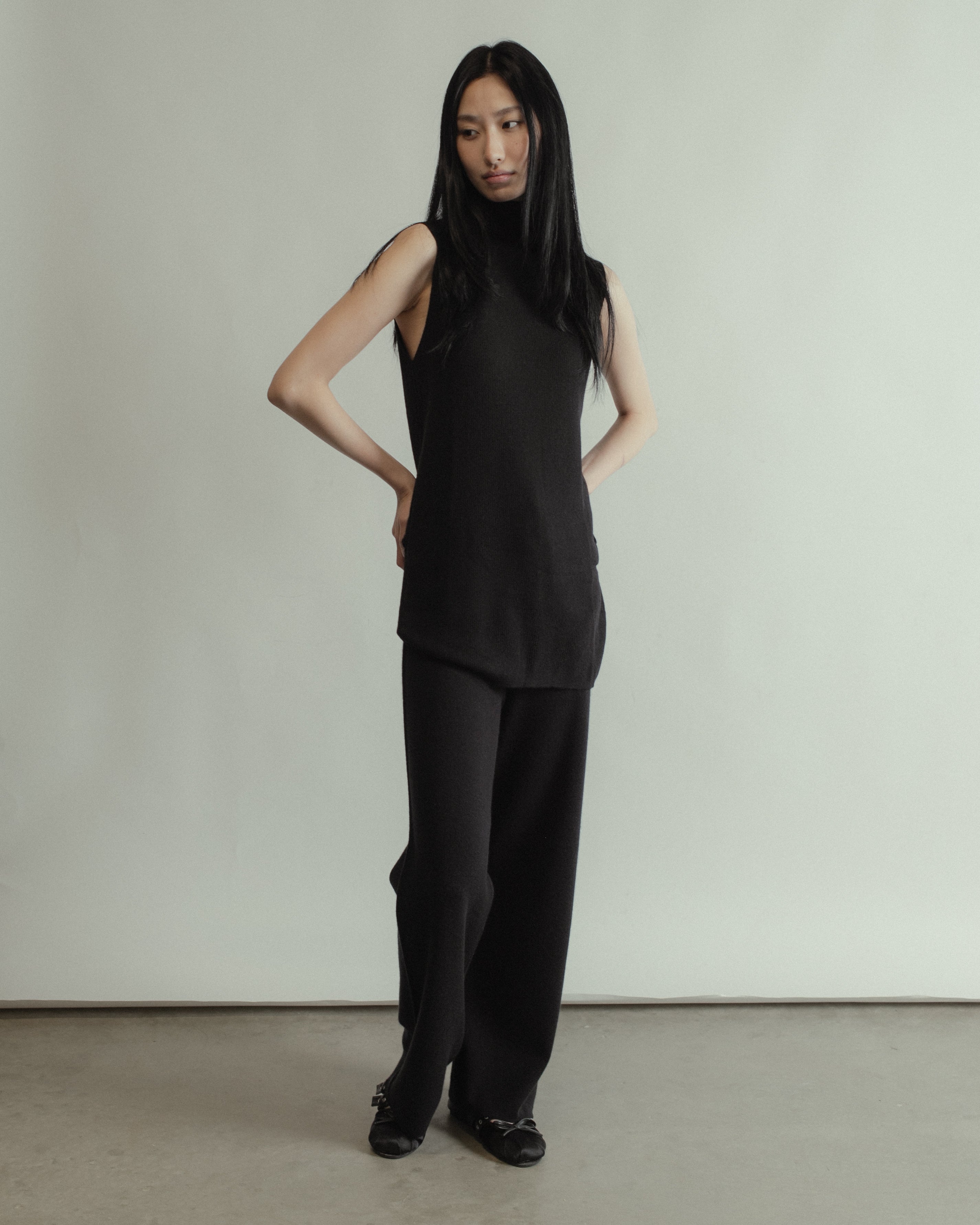 Linea Side-Slit Top Mysto Cashmere