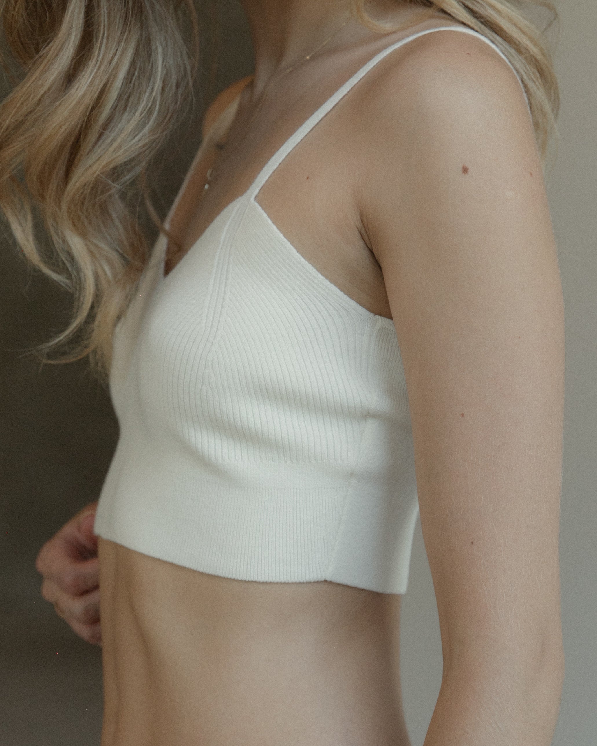 Linea Cropped Tank Mysto Cashmere