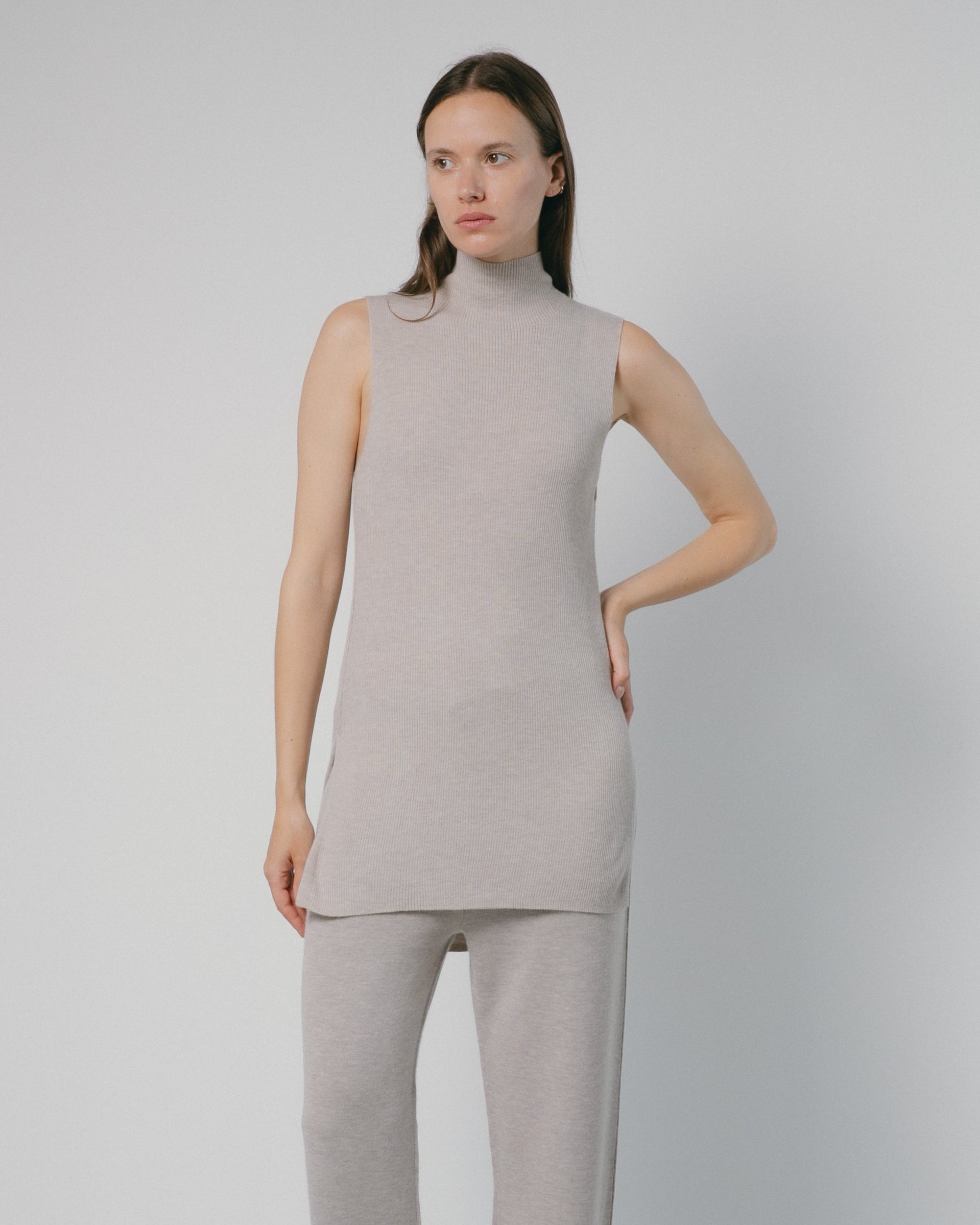 Linea Side-Slit Top Mysto Cashmere