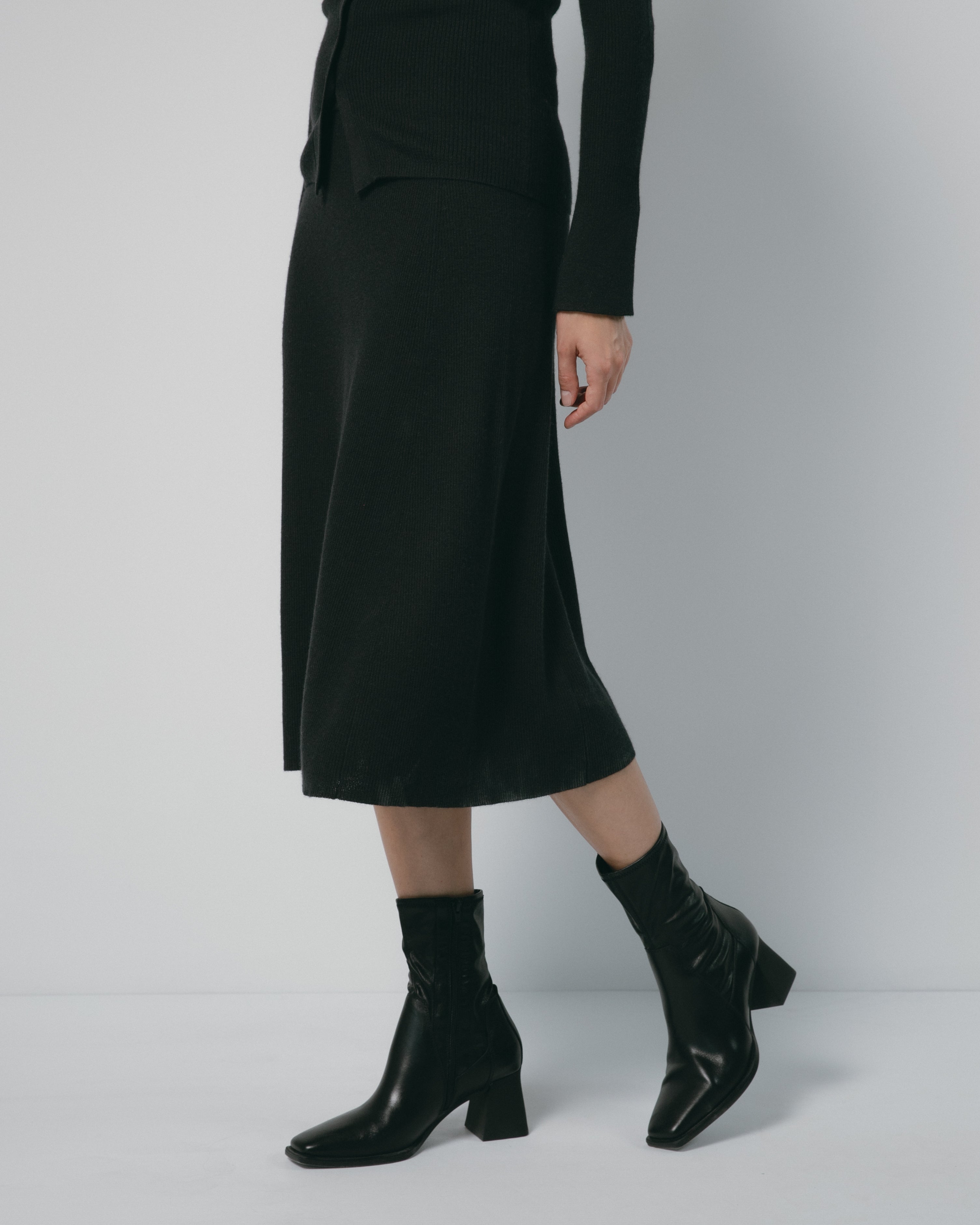 Linea Flow Cashmere Midi Skirt Mysto Cashmere