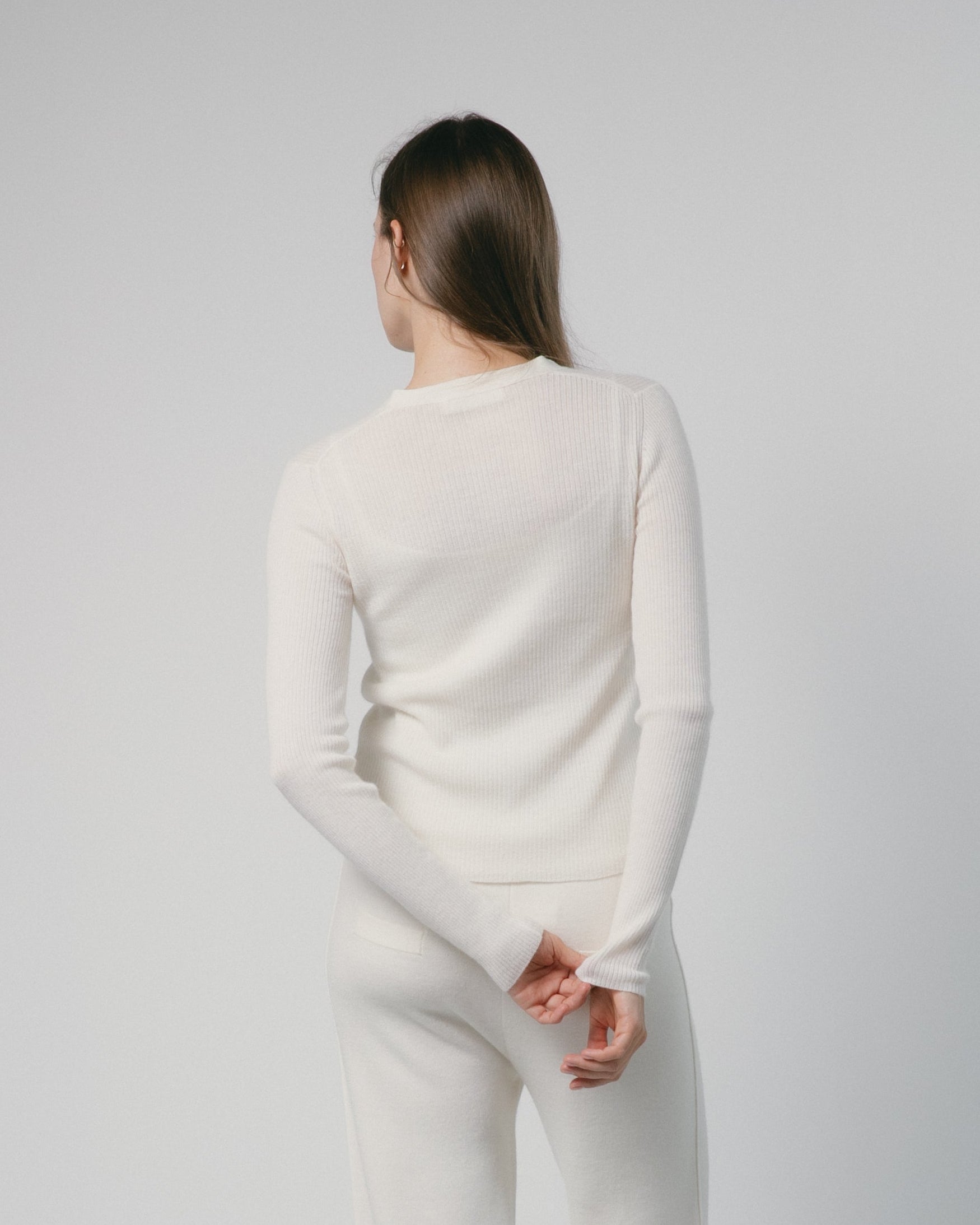 Linea V-Neck Cashmere Cardigan Mysto Cashmere