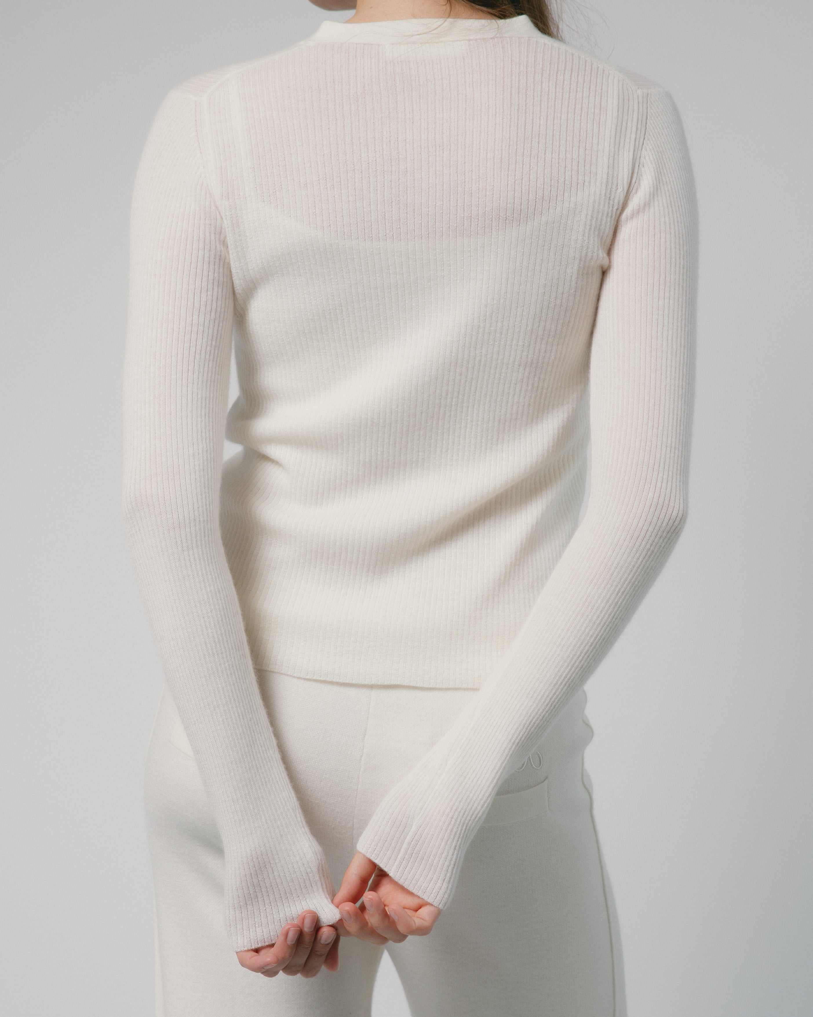 Linea V-Neck Cashmere Cardigan Mysto Cashmere