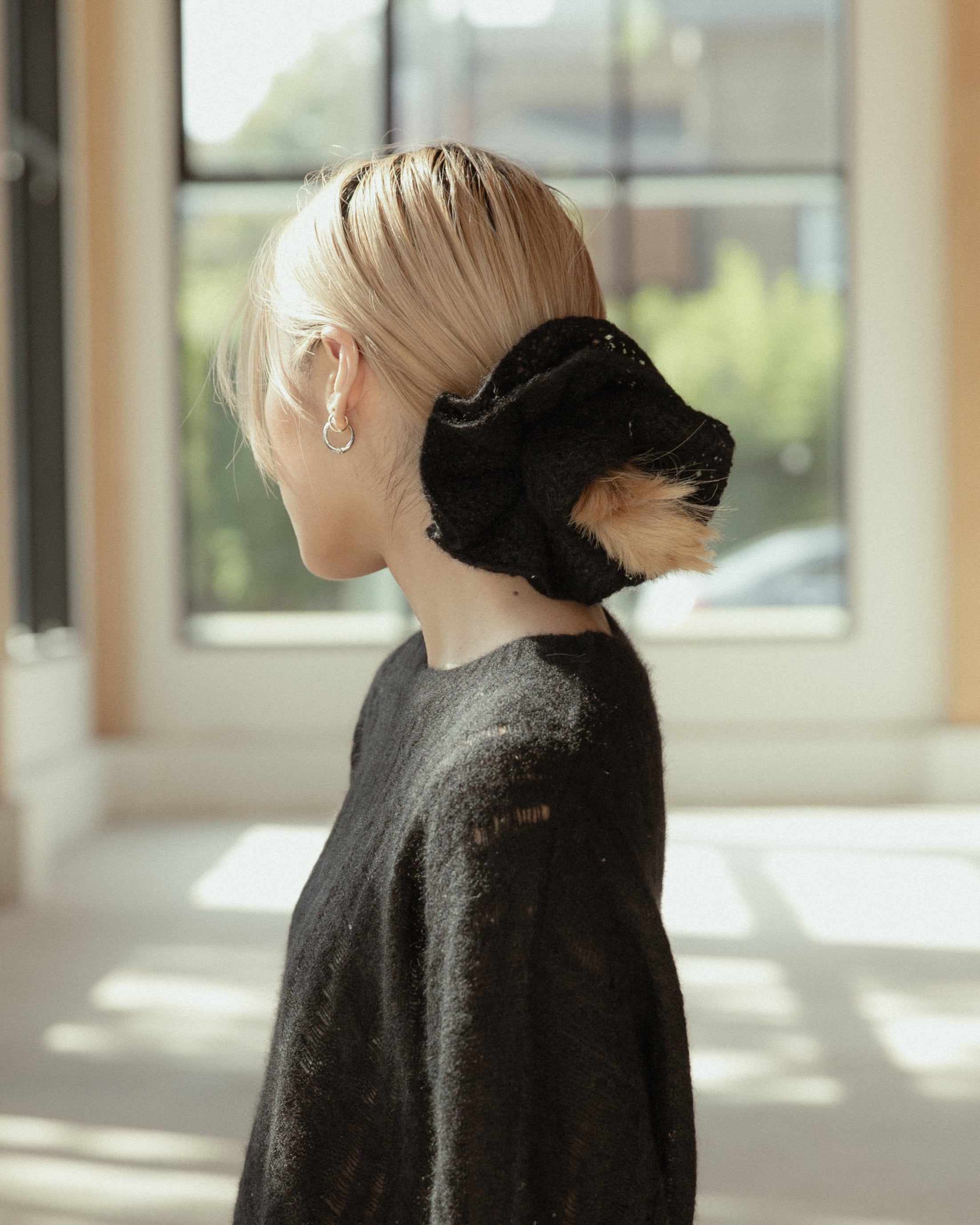 Cashmere Lace Knit Scrunchie in Americano, Mysto Cashmere