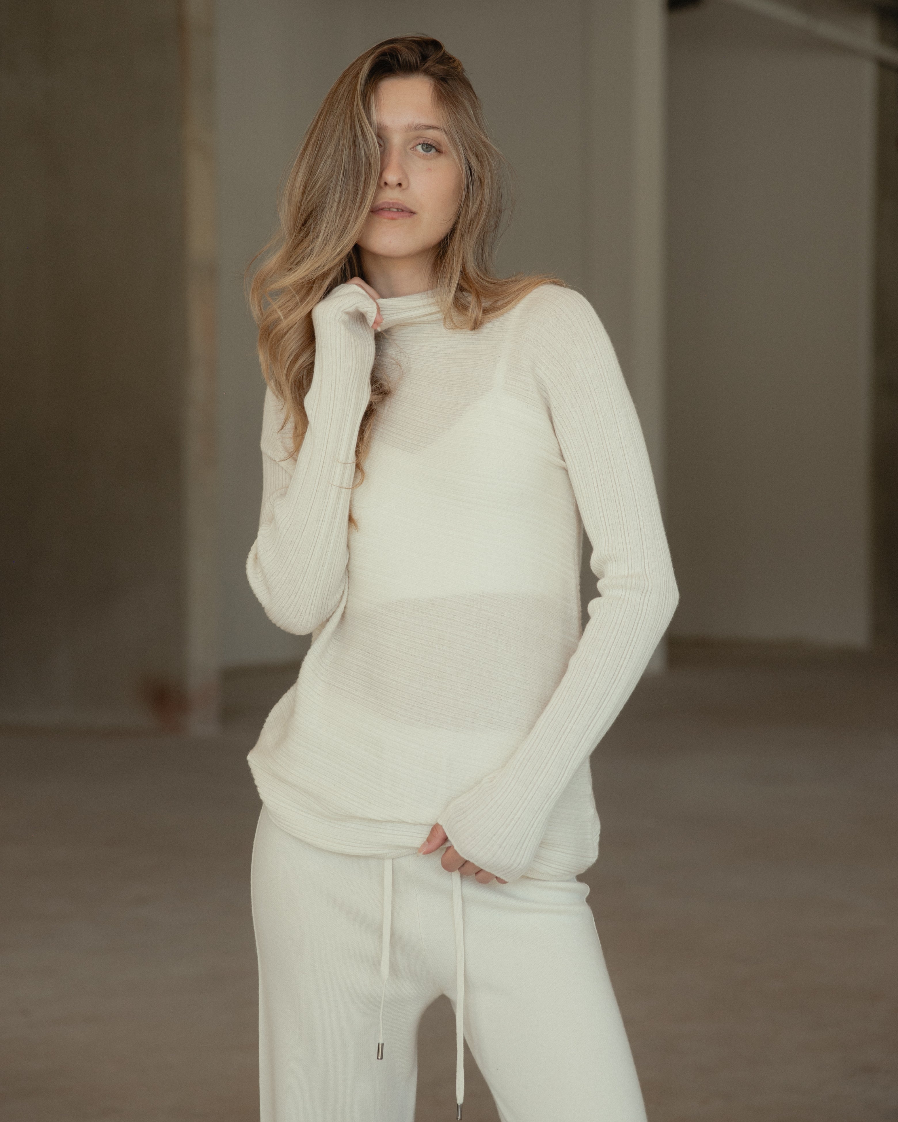 Linea Asymmetric Cashmere Mock Neck Mysto Cashmere