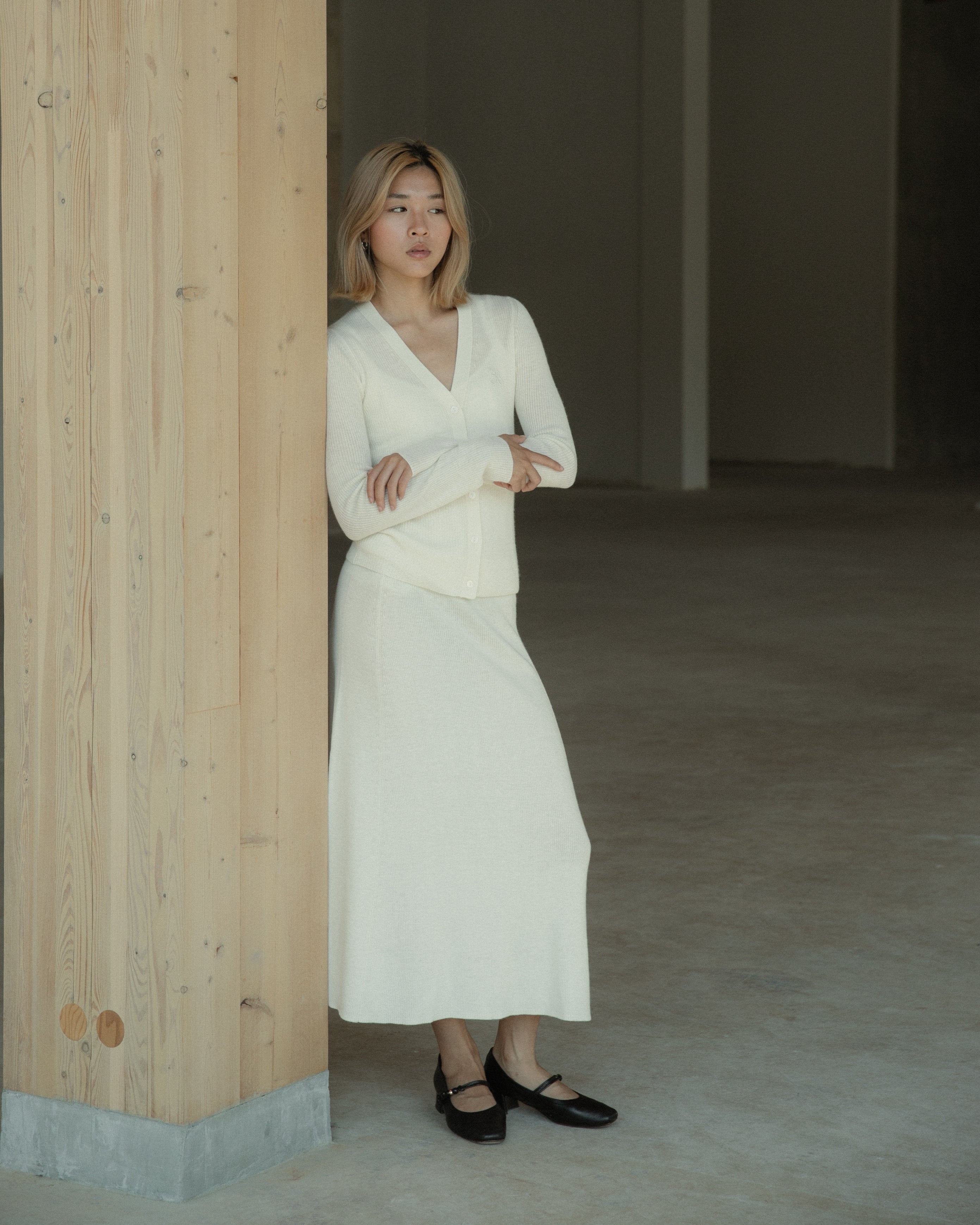 Linea Cashmere Flow Midi Skirt in Cream