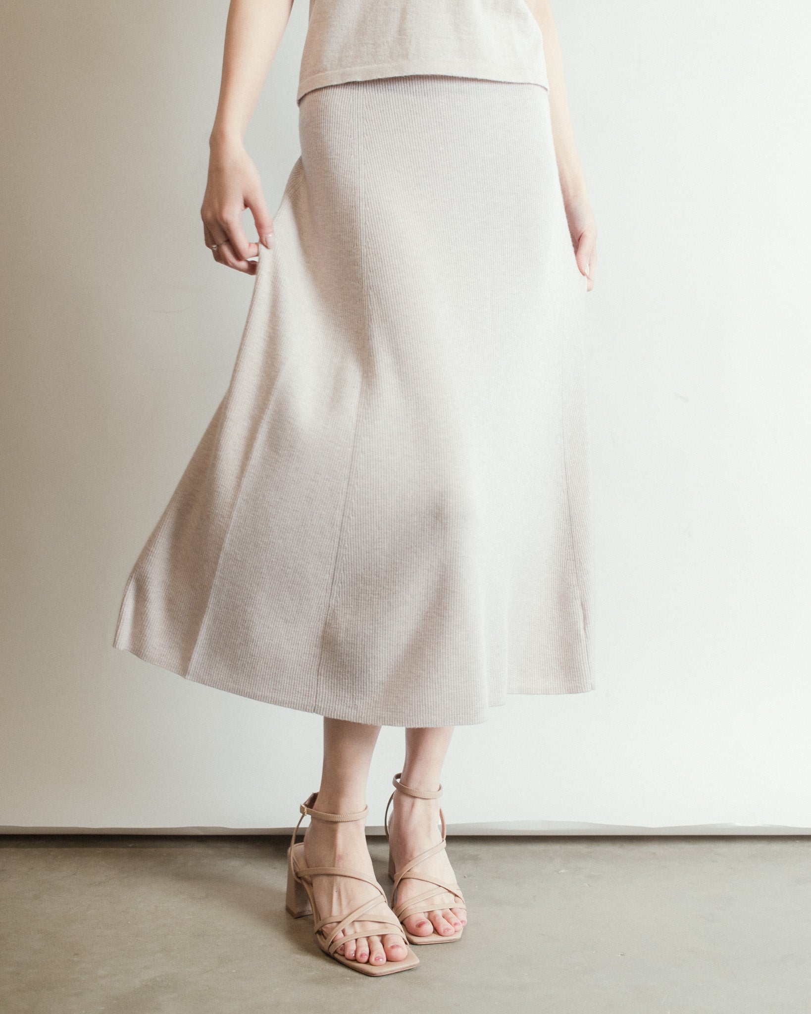 Linea Flow Cashmere Midi Skirt Mysto Cashmere