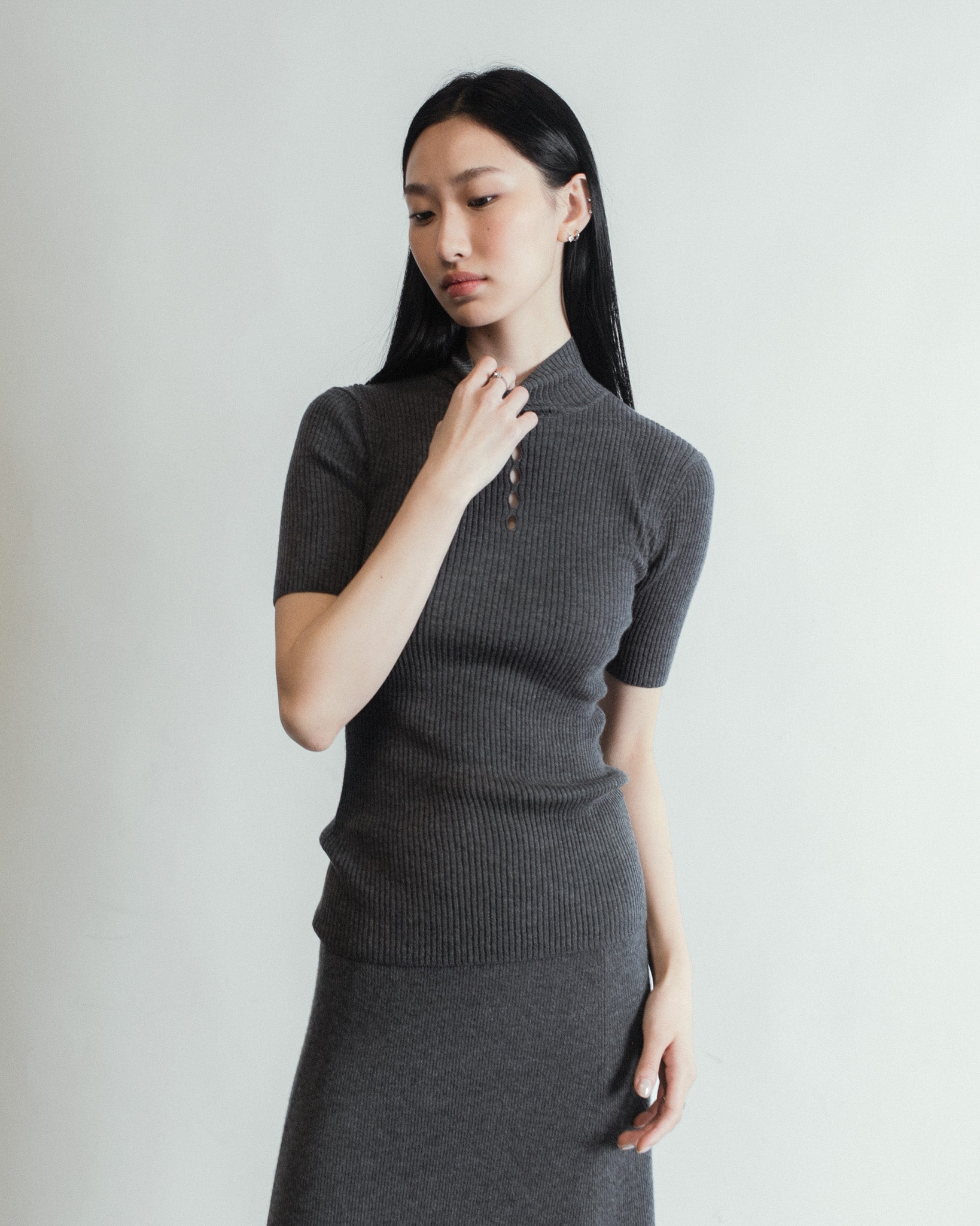 Linea Mock Neck Top Mysto Cashmere