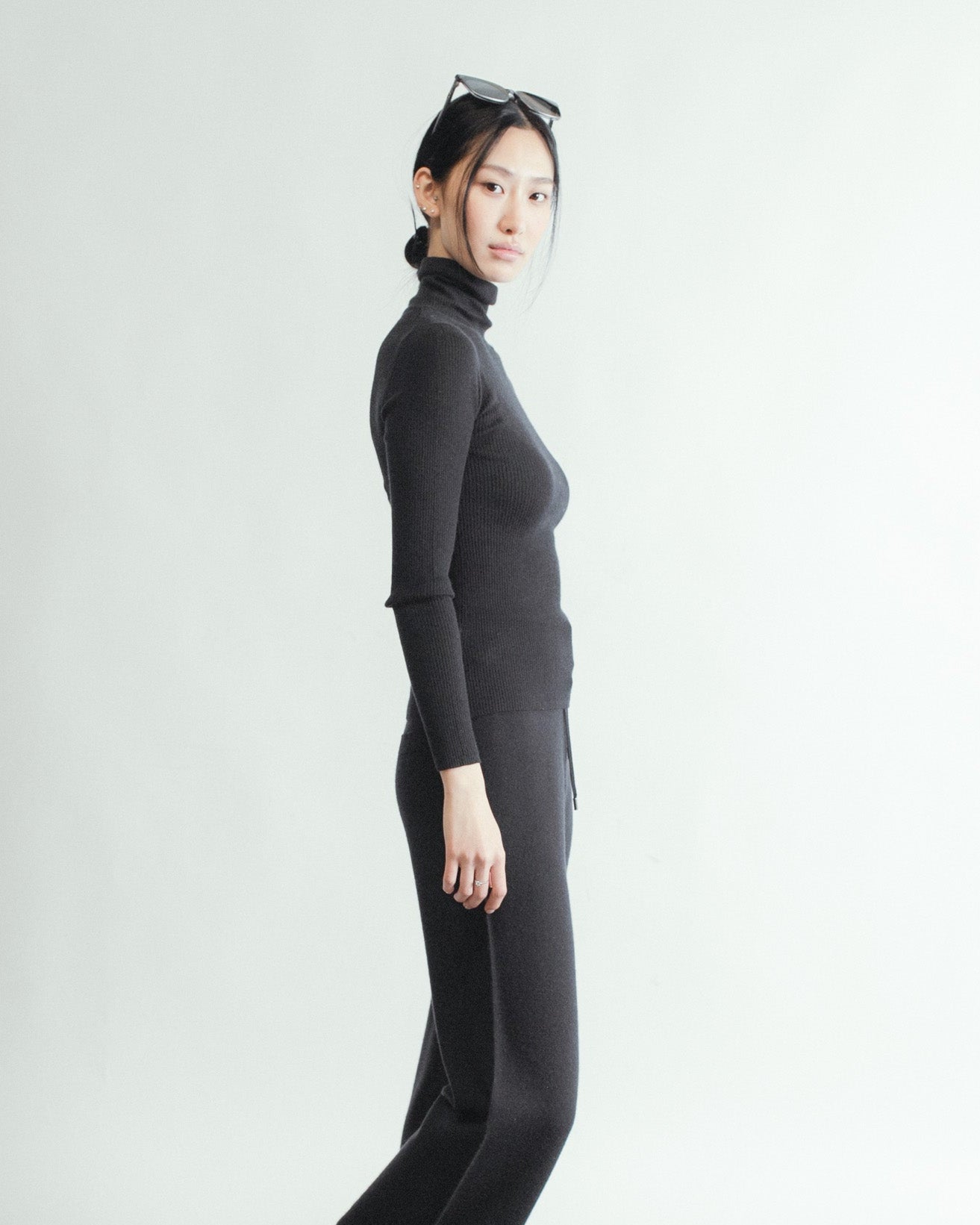 Linea Sheer Cashmere Turtleneck Mysto Cashmere