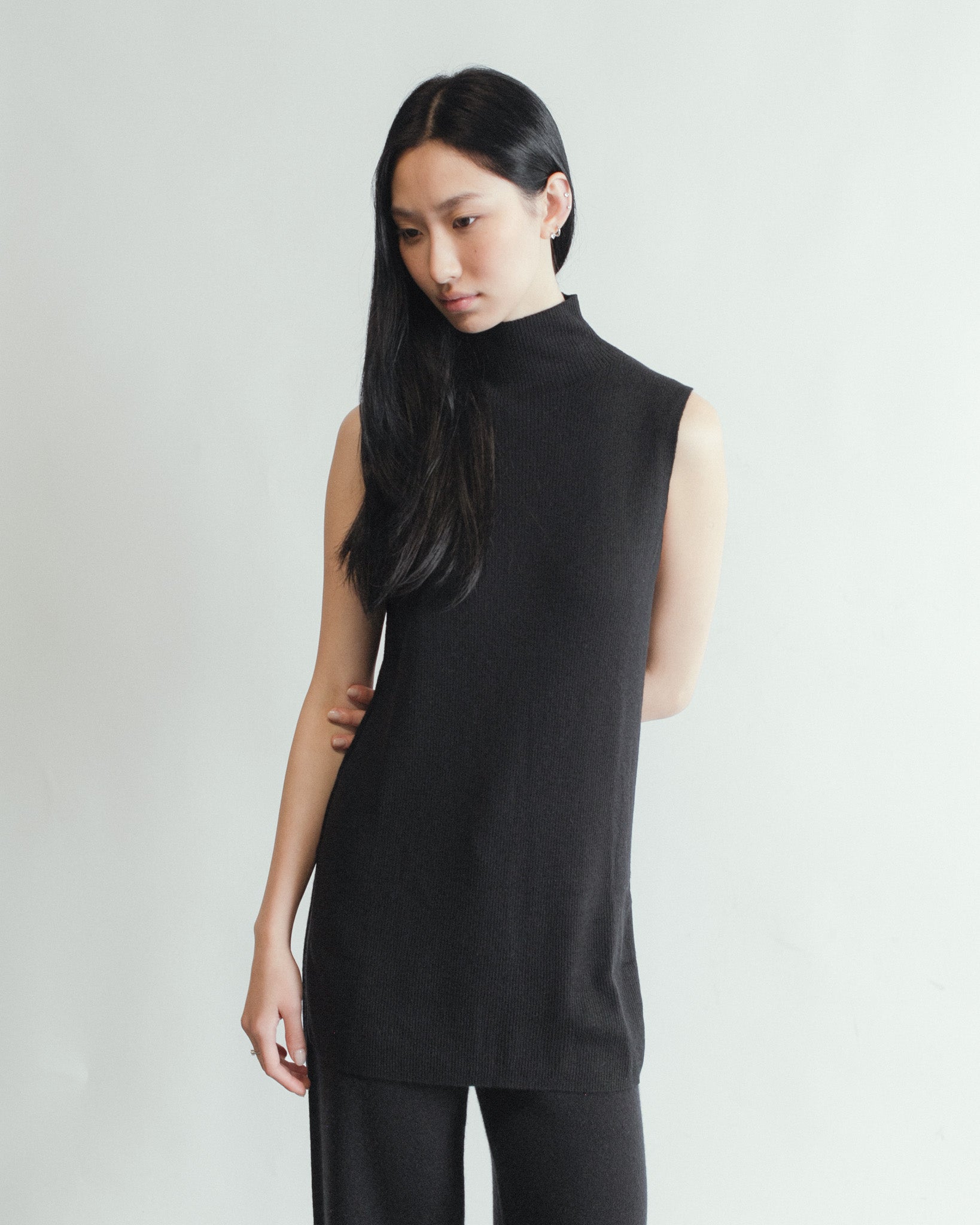 Linea Side-Slit Top Mysto Cashmere