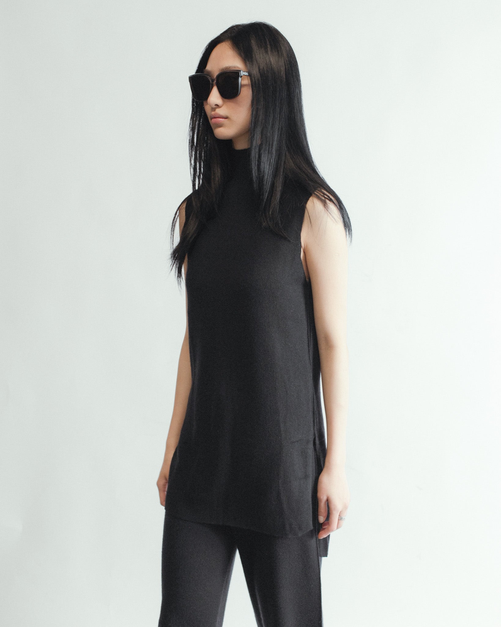Linea Side-Slit Top Mysto Cashmere