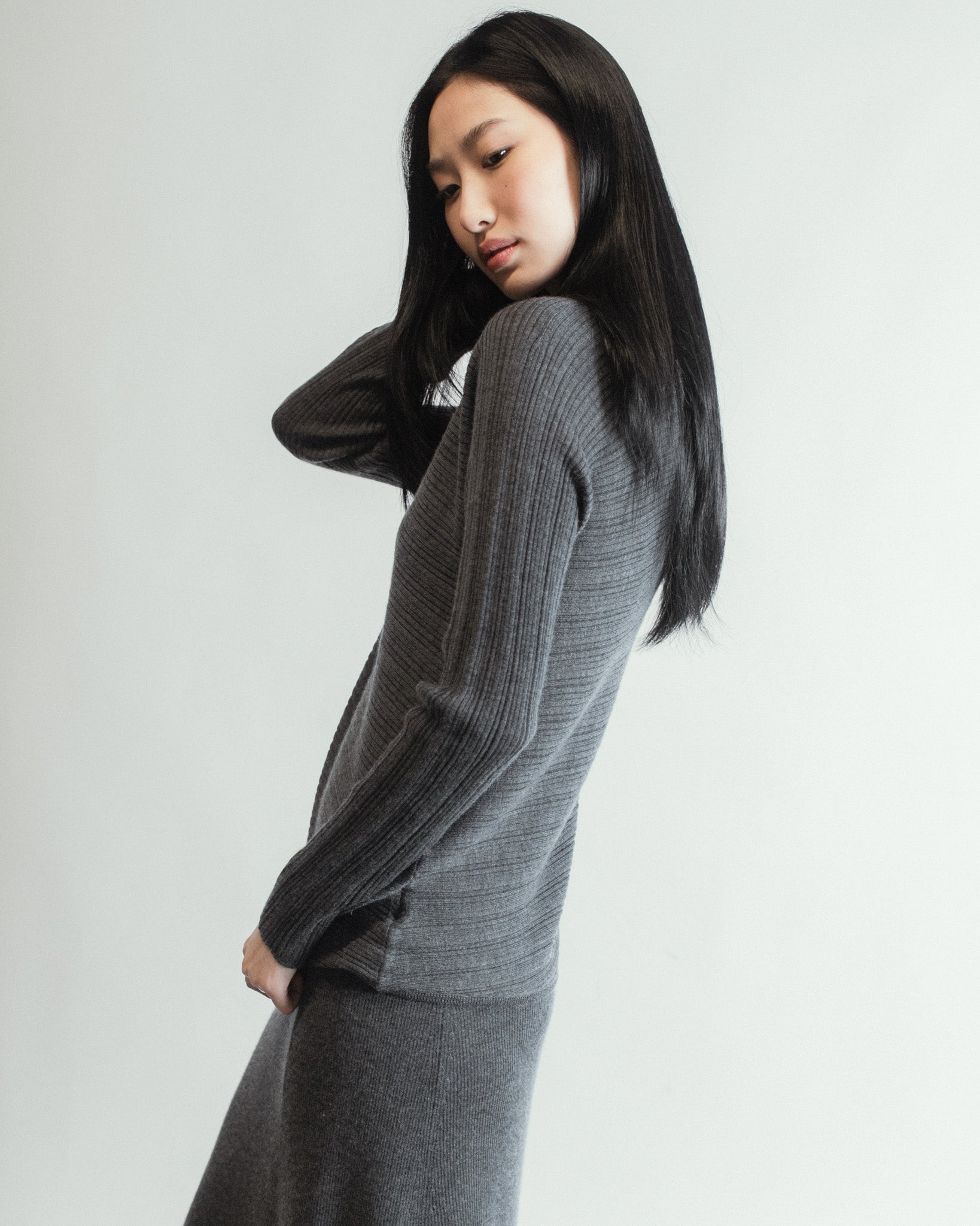 Linea Asymmetric Cashmere Mock Neck Mysto Cashmere